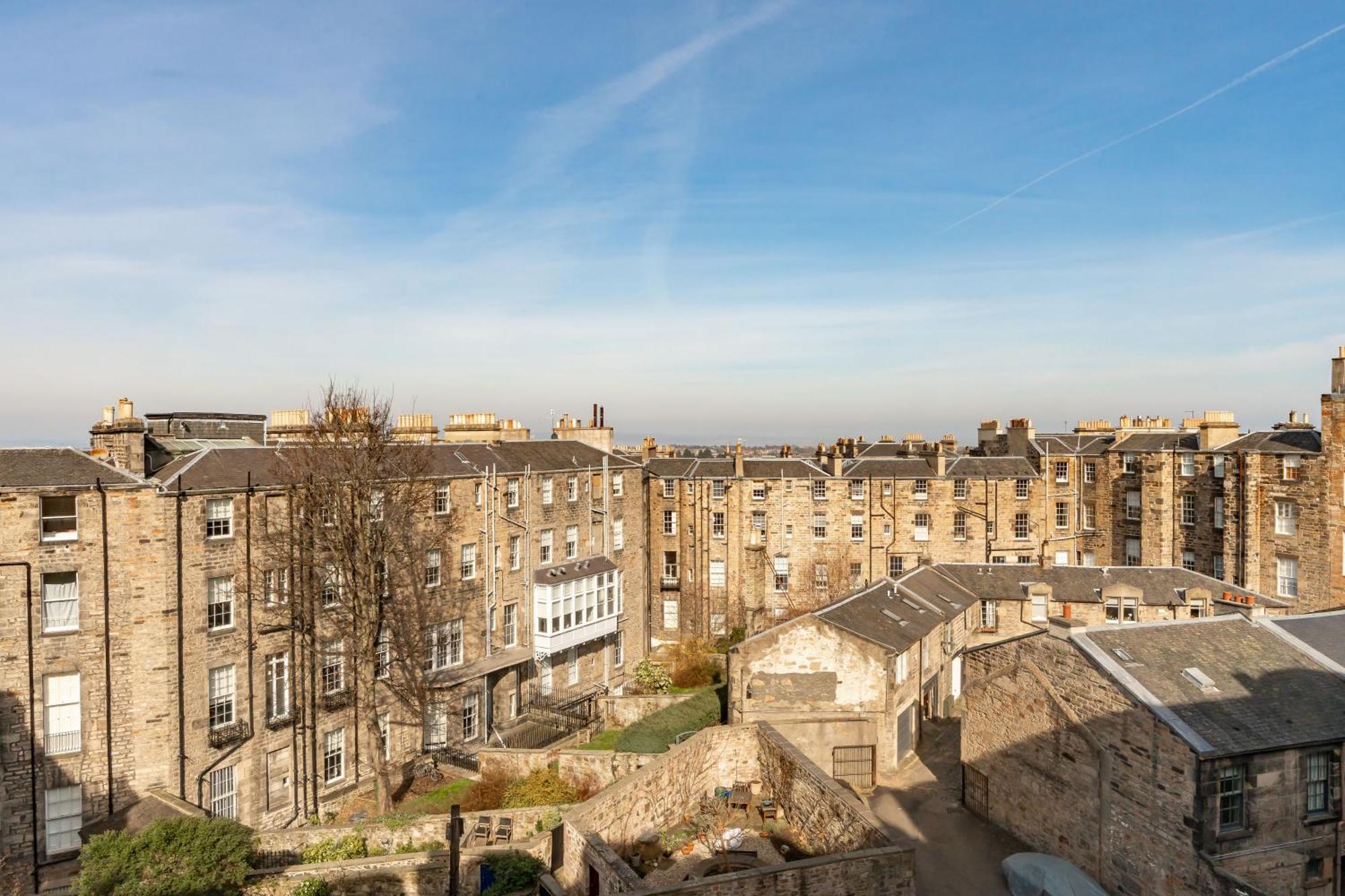 Dragon Suites Luxury Apartments At 9 Albyn Place EDI Exterior foto