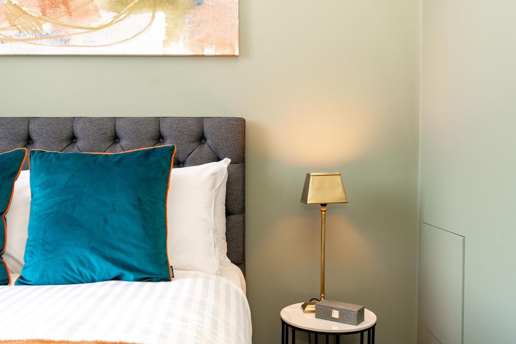 Dragon Suites Luxury Apartments At 9 Albyn Place EDI Exterior foto