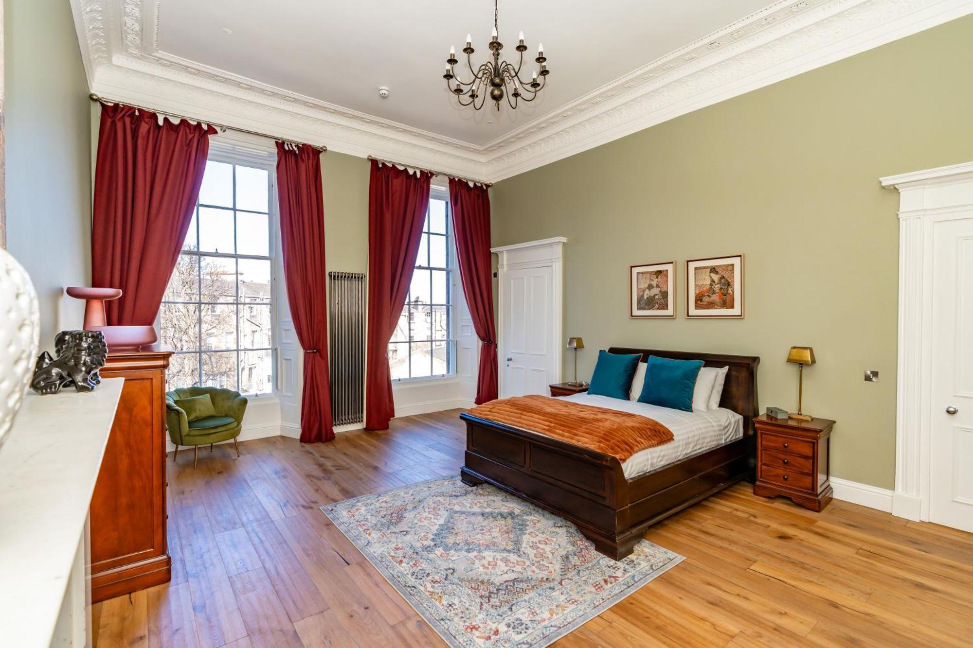 Dragon Suites Luxury Apartments At 9 Albyn Place EDI Exterior foto